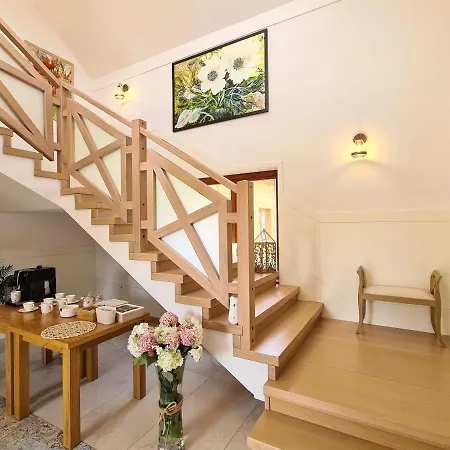 Gosciniec Ilzanka 住宿加早餐酒店